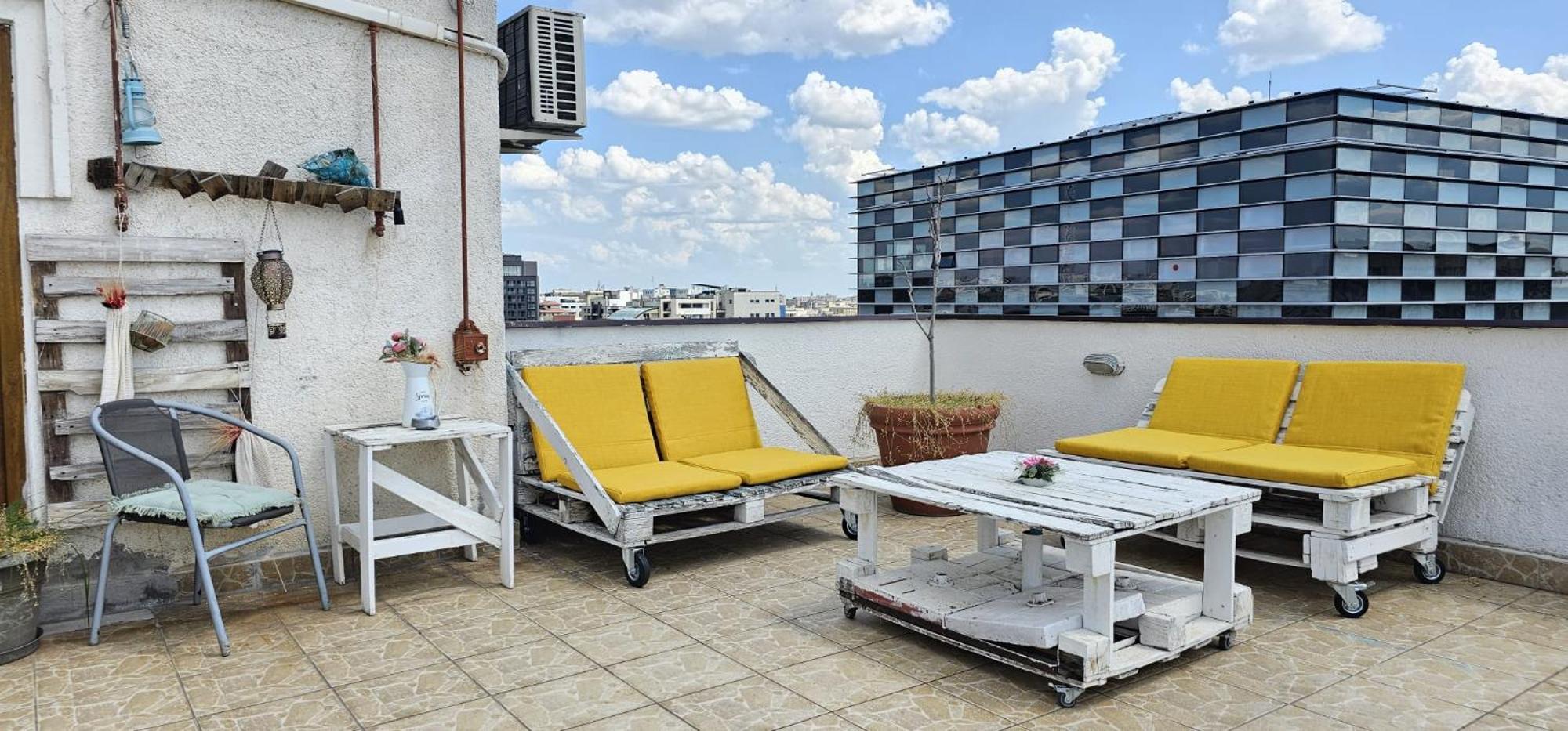 Sweet Dreams Suites Panoramic Studio Zodiac Dorobanti 布加勒斯特 外观 照片